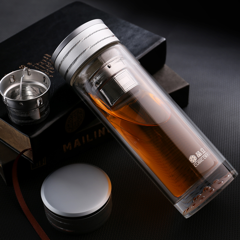 山東玻璃杯廠(chǎng)家告訴你用什么杯子喝水健康
