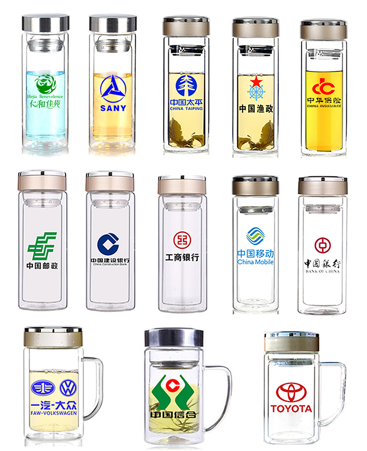 冬季老人睡前散步運動(dòng)回家洗澡后要喝水有助于長(cháng)壽