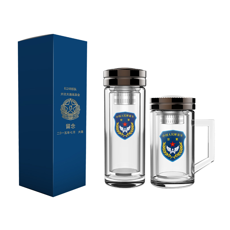 紀念81248大功大連戰友會(huì )定制水杯,空軍定做水杯聚會(huì )留念禮品